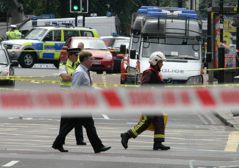 Συναγερμός στη Βρετανία: Μετά τη σύλληψη ενός 18χρονου, ψάχνουν και άλλους τζιχαντιστές - Media
