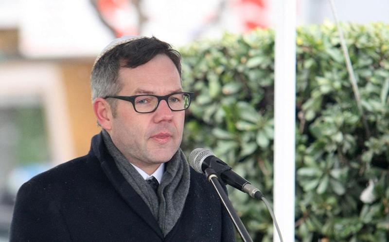 Μ. Ροτ: Η Ελλάδα και η Ιταλία δεν μπορούν να αφεθούν μόνες να σηκώσουν το βάρος της προσφυγικής κρίσης - Media