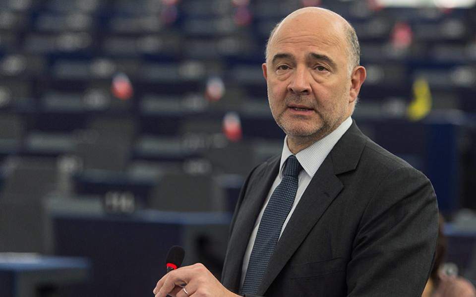 Ο Μοσκοβισί καταγγέλλει ένα «ογκώδες δημοκρατικό έλλειμμα» στην ευρωζώνη - Media