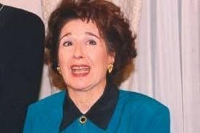 Έφυγε από τη ζωή η Σοφία Ολυμπίου  - Media