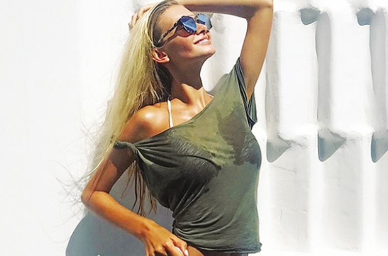 Η Μις Ρωσία «τρελαίνει» τη Μύκονο (Photos) - Media