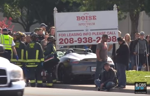 Ανατριχιαστικές σκηνές: Πόρσε εκτός ελέγχου τραυματίζει 11 πεζούς! (Video) - Media