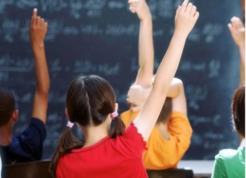 Έκτακτο βοήθημα στα παιδιά της Α΄ Δημοτικού – Ποιες οικογένειες αφορά - Media