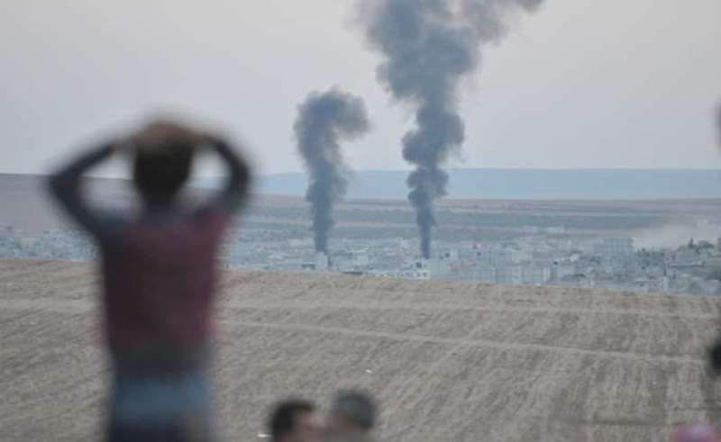 Συρία: 50 άμαχοι νεκροί από βομβαρδισμούς - Media
