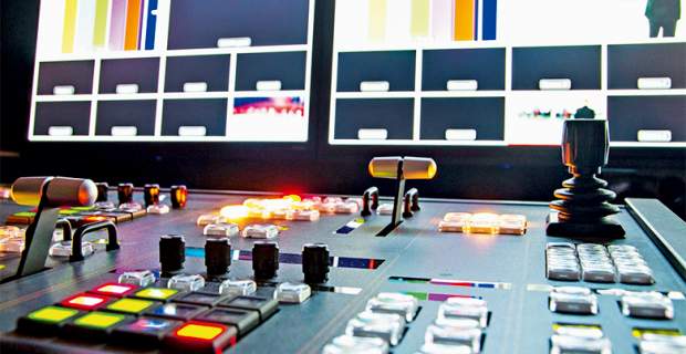 Λύση θέλει η κυβέρνηση: Και οι 7 τηλεοπτικές άδειες το 2017 - Media