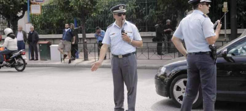 Κυκλοφοριακές ρυθμίσεις στον Διόνυσο - Για απομάκρυνση βυτιοφόρου από πλαγιά - Media