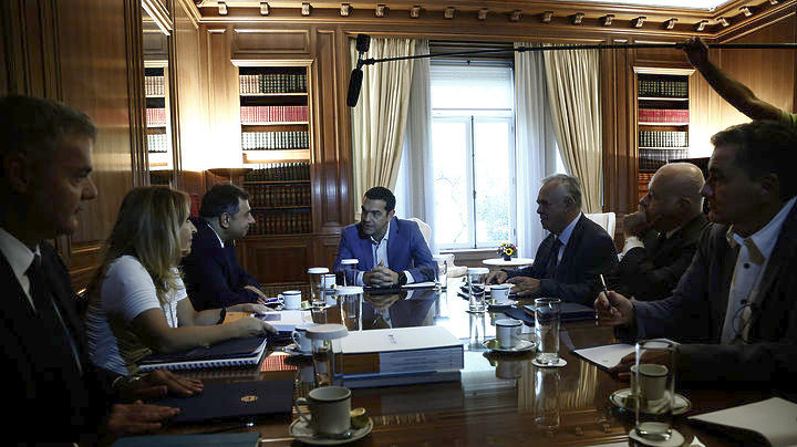 Αλ. Τσίπρας: Να ξαναχτίσουμε την μικρομεσαία επιχειρηματικότητα σε πιο υγιή βάση - Media