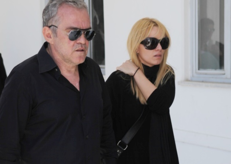 Πέγκυ Ζήνα: Το ατύχημα του συζύγου της που ανέτρεψε τις διακοπές τους (Video) - Media