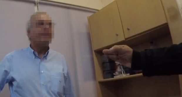 «Ρουβίκωνας» στον Ευαγγελισμό: Απειλές σε γιατρό που φέρεται να πήρε «φακελάκι» (Video) - Media