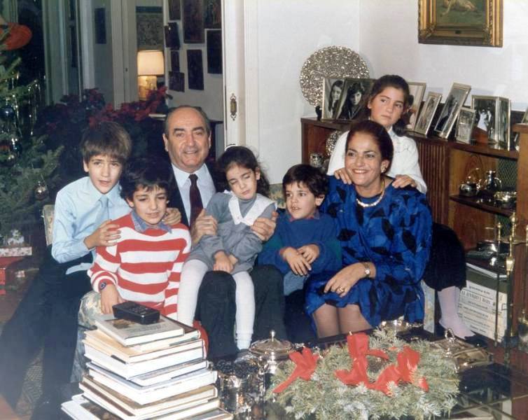 Μαρίκα Μητσοτάκη σε Κώστα Μπακογιάννη: Κομμουνιστή, βγες έξω από το σπίτι (Audio) - Media