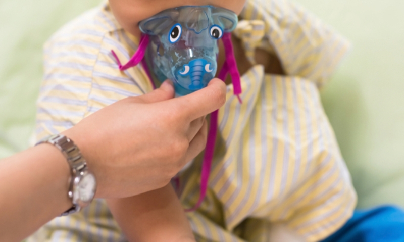 Αναπνευστικός συγκυτιακός ιός: Αίτια και συμπτώματα της ασθένειας που «χτυπάει» τα παιδιά - Media