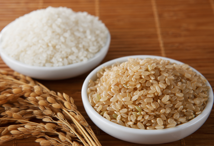 Λευκό και καστανό ρύζι: Ποιο να προτιμήσετε και πότε - Media