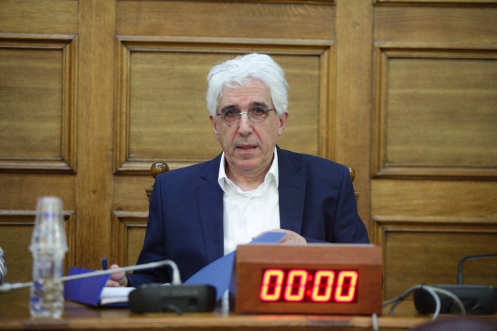 Επιμένει ο Παρασκευόπουλος: Έκτακτο μέτρο ο νόμος για τις αποφυλακίσεις - Media