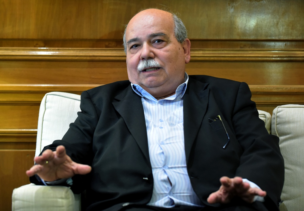 Οργή Βούτση για προσφυγές καναλαρχών: Κάποιοι θέλουν να παρατείνουν το τζάμπα - Media