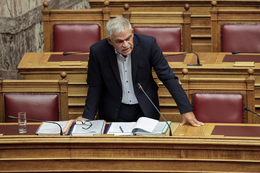 Τόσκας για επίθεση σε Ευέλπιδες: Δεν ανεχόμαστε φασίζουσες νοοτροπίες από κανέναν - Media