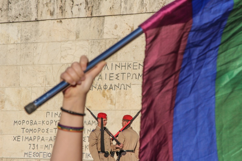 Πέρασε το άρθρο για την ταυτότητα φύλου από την ηλικία των 15 ετών - Media