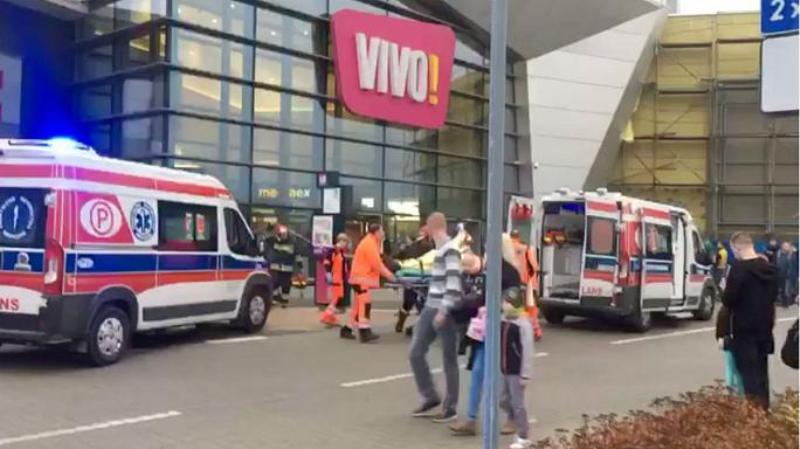Αιματηρή επίθεση με μαχαίρι σε εμπορικό κέντρο στην Πολωνία: Μια νεκρή και επτά τραυματίες - Media