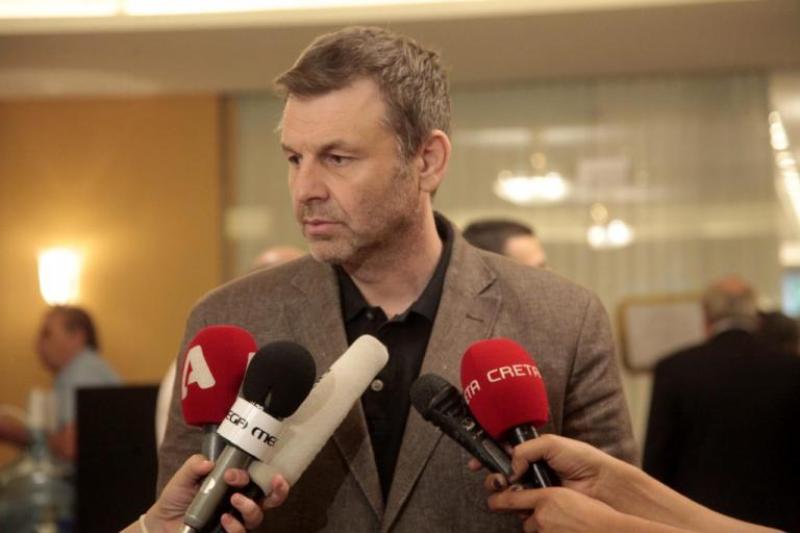 Γκλέτσος για Κ. Μπακογιάννη: «Είναι η προσωποποίηση της αποτυχίας - Θα τον πάω στον εισαγγελέα» (Video) - Media