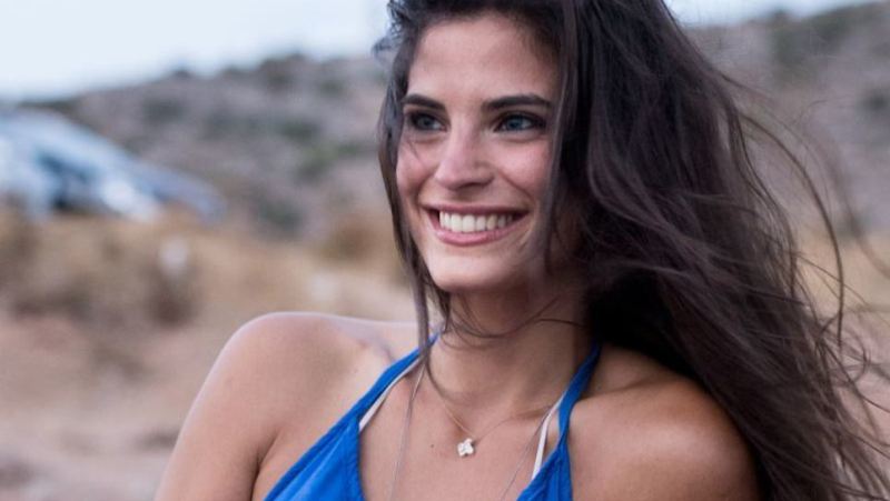 Αυτή είναι η κούκλα αδελφή της Χριστίνας Μπόμπα (Photo) - Media