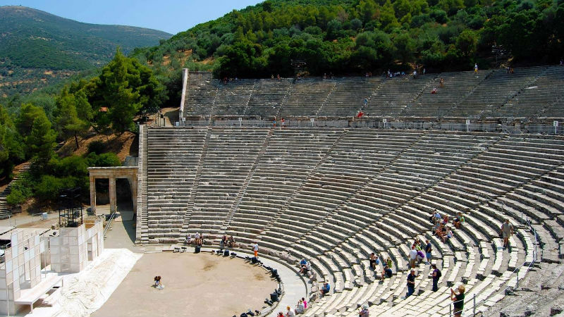 Καλλιτέχνες κατά Μενδώνη: Να ακυρωθούν οι επιλεκτικές απευθείας αναθέσεις παραστάσεων - Ας γίνουμε επιτέλους μια Ευρωπαϊκή χώρα - Media