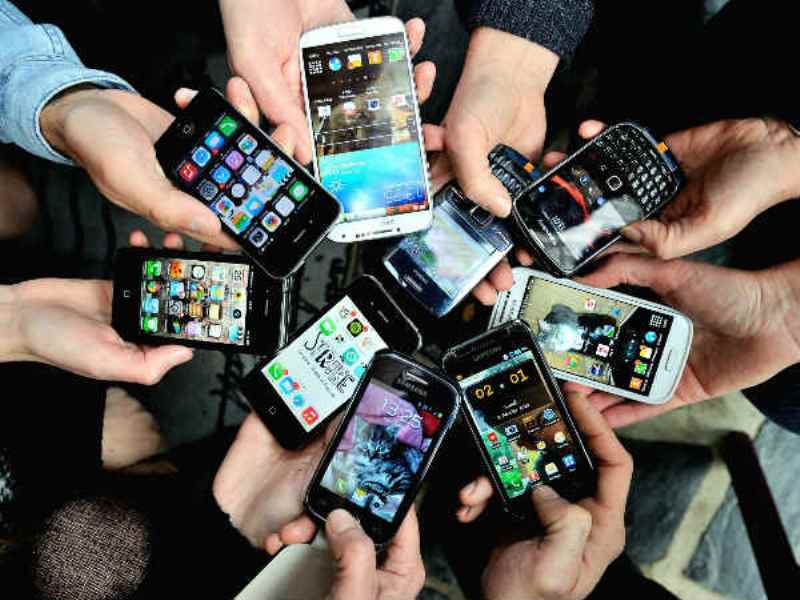 Μεγάλη απάτη στα smartphones - Εμπλέκονται δεκαπέντε άτομα - Media