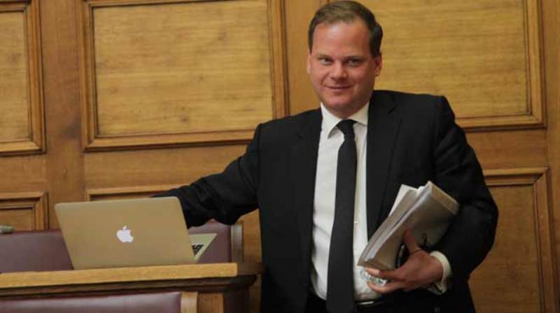 Κώστας Καραμανλής: Ο κ. Τσίπρας είναι πολιτικός μίμος - Media