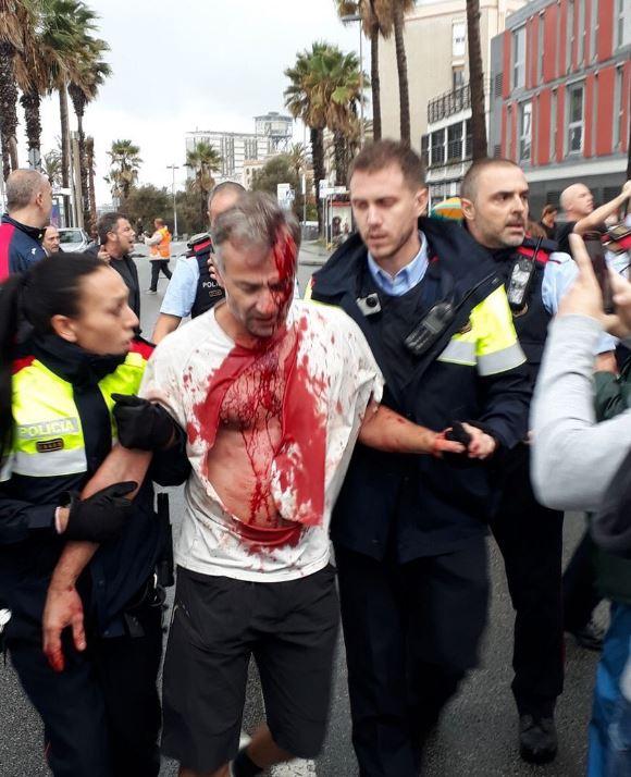 Η Βαρκελώνη αντεπιτίθεται: Επιτροπή για την αστυνομική βία κατά το δημοψήφισμα - Media