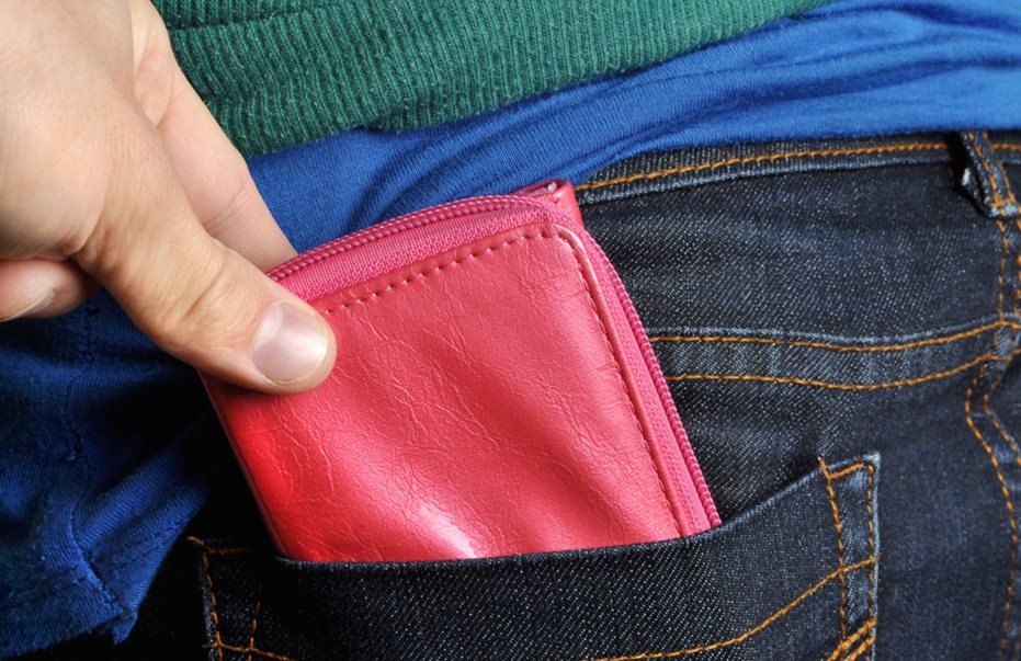 Συναγερμός στη Θεσσαλονίκη για τις κλοπές στα αστικά λεωφορεία - Media