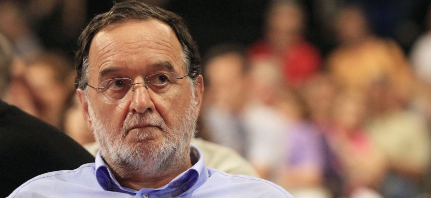 Λαφαζάνης για 1821 - Media