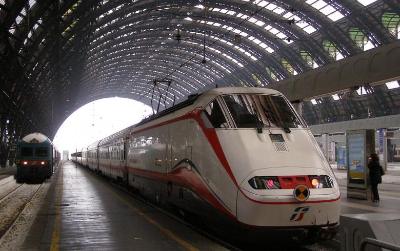 To «Λευκό Βέλος» θα κάνει το Αθήνα - Θεσσαλονίκη σε 4,5 ώρες (Photos) - Media