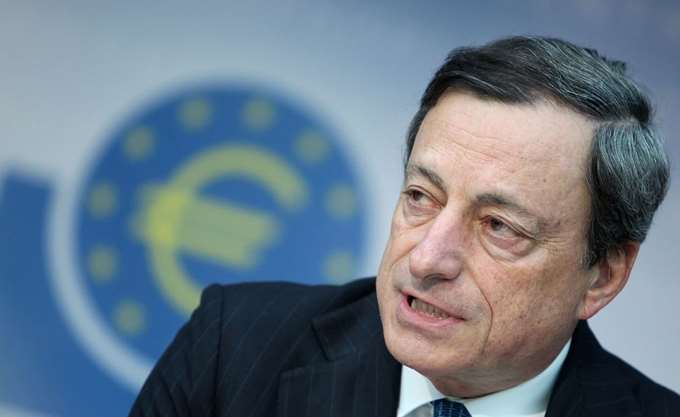 Μάριο Ντάγκι: Οι μισθοί στην ευρωζώνη θα αργήσουν να αυξηθούν - Media