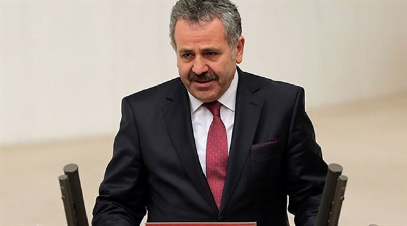 Παραιτήθηκε ένας από τους ανώτερους οικονομικούς συμβούλους του Ερντογάν - Media