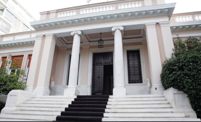 Μαξίμου για Αυγενάκη: Περιμένουμε πειστικές απαντήσεις από τον Μητσοτάκη - Media