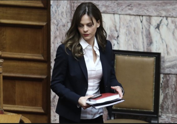 Υπ. Εργασίας: Η ΝΔ καταστροφολογεί με ψευδή στοιχεία - Media