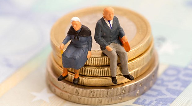 Μειώνονται τα όρια ηλικίας για σύνταξη με διαδοχική ασφάλιση - Media