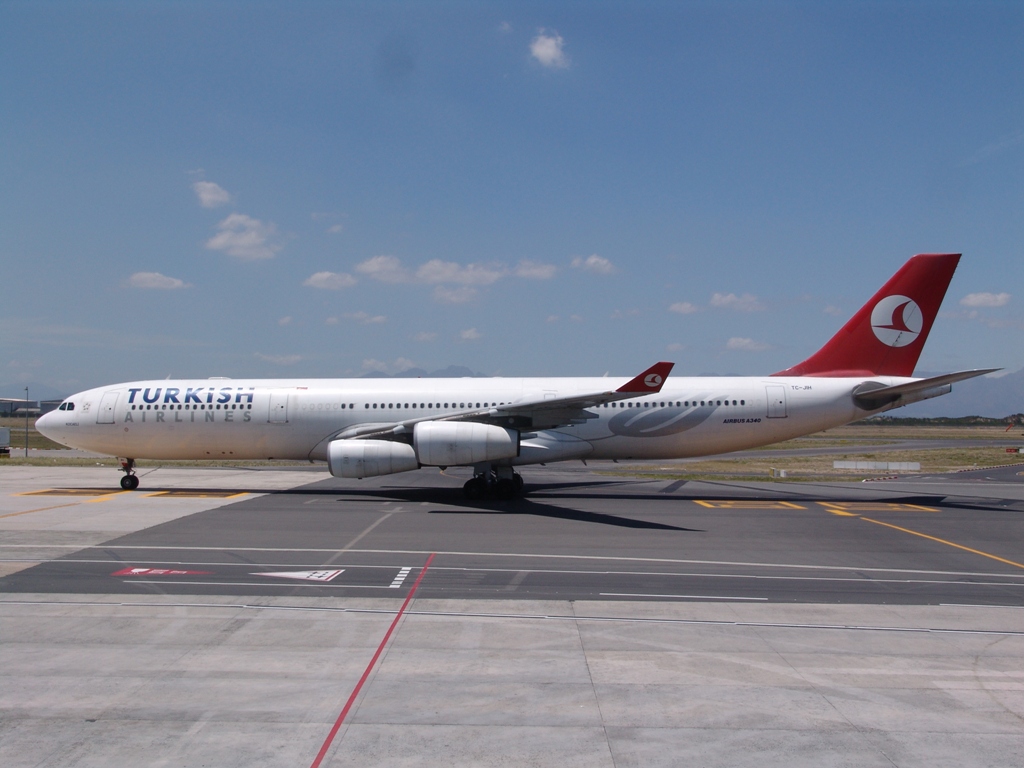 Αναγκαστική προσγείωση τουρκικού αεροσκάφους – Βρέθηκε ύποπτο δέμα - Media