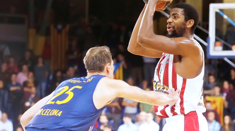 Απότομη προσγείωση για τον Ολυμπιακό στη Βαρκελώνη - Media