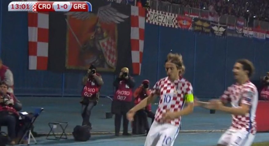 Βίντεο: Η γκάφα του Καρνέζη που έφερε το πέναλτι για το 1-0 της Κροατίας - Media