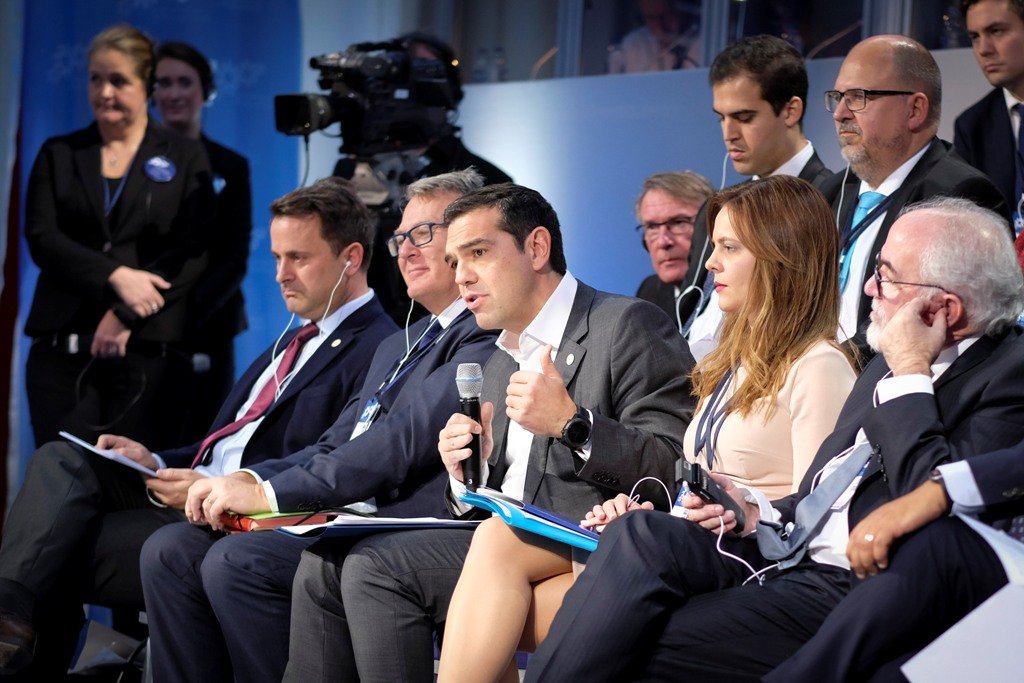 Παρέμβαση Τσίπρα για την απουσία της κοινωνικής Ευρώπης - Media