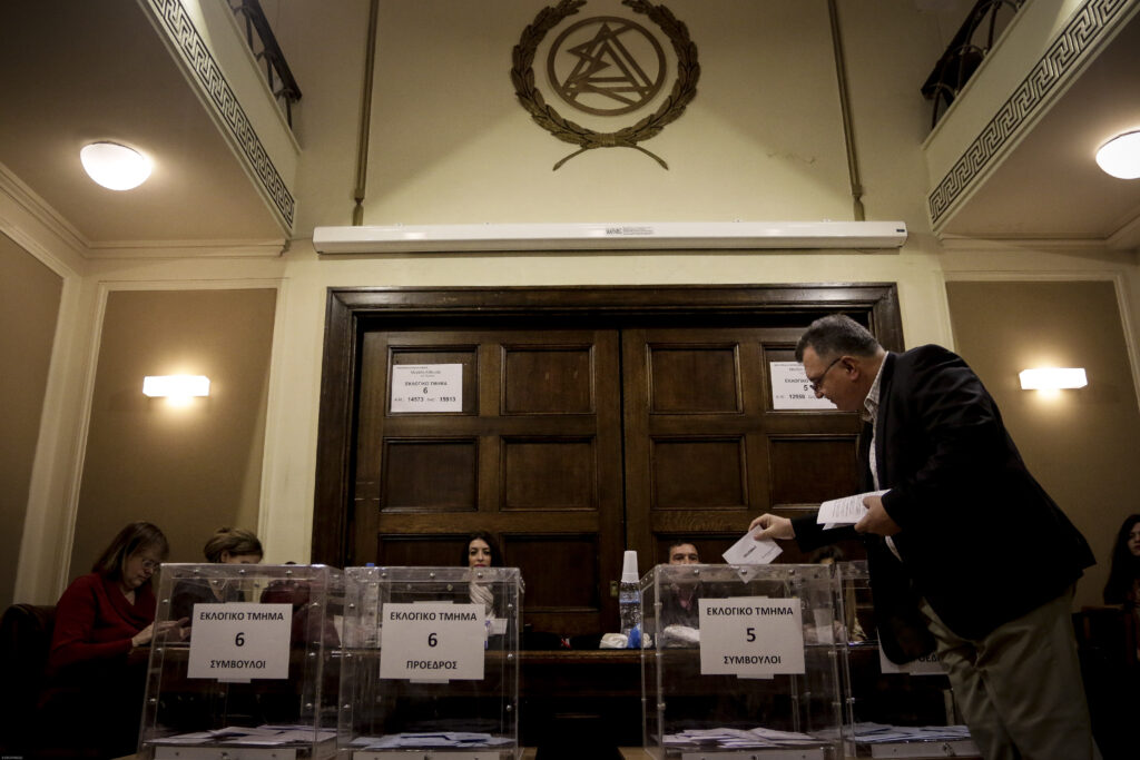 ΔΣΑ: Στον δεύτερο γύρο των εκλογών Δ. Βερβεσός και Δ. Αναστασόπουλος - Media