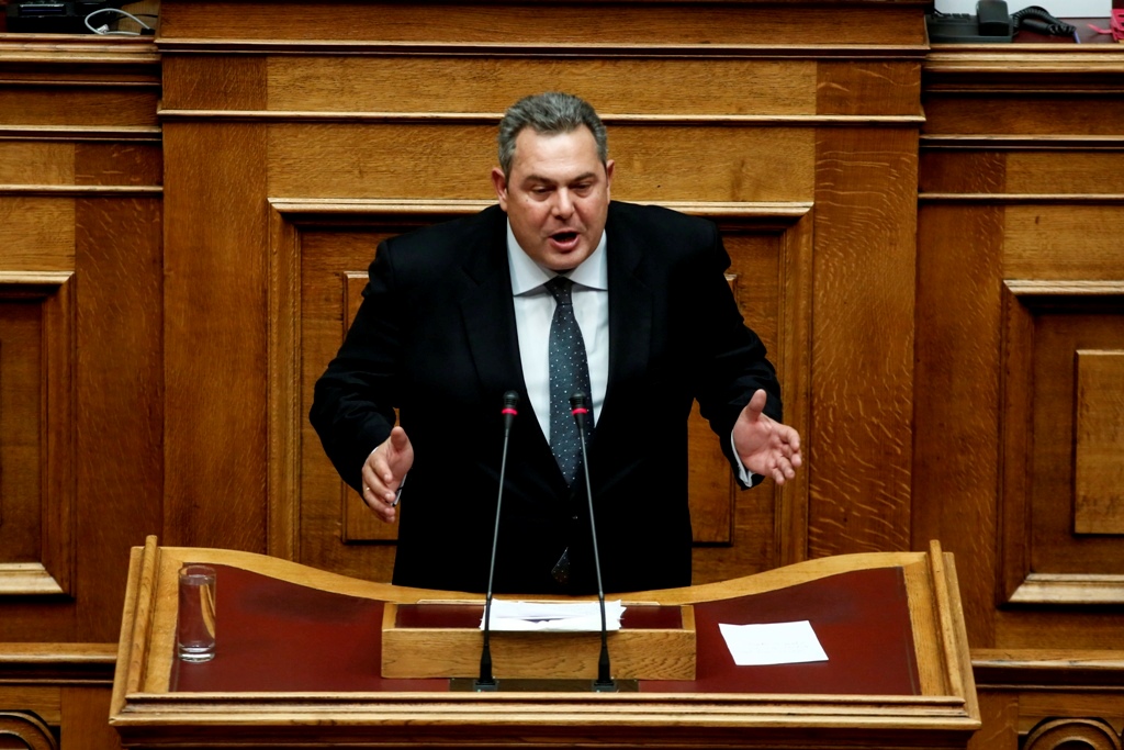 Απίστευτη επίθεση Καμμένου σε Βορίδη: Όταν κυνηγούσε πολίτες με τσεκούρια ήμουν 13 χρονών - Media