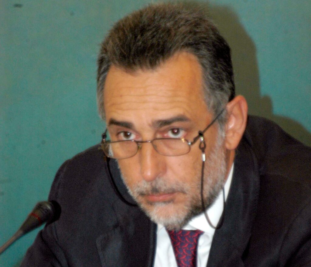 «Έφυγε» ο Άγγελος Στράνης, πρώην διευθυντής εταιρικών σχέσεων των ΕΛΠΕ - Media
