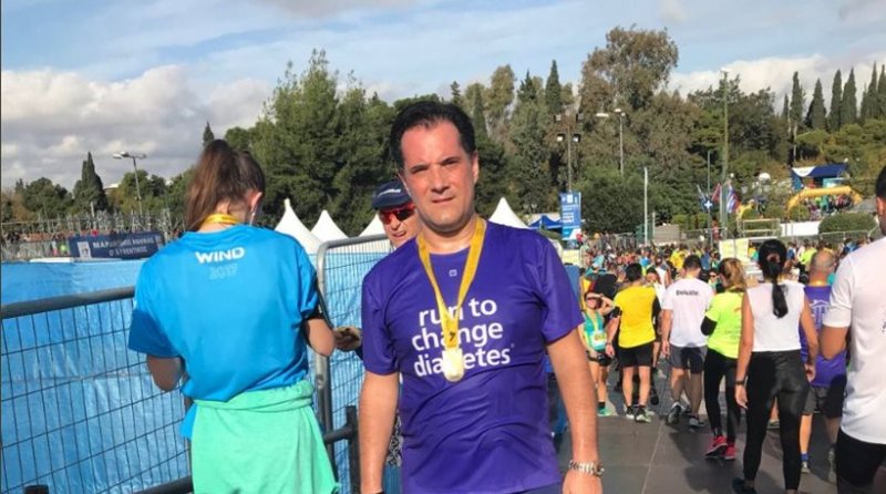 Ο Άδωνις «τα κατάφερε»: Νέο ρεκόρ στον Μαραθώνιο (Photos) - Media