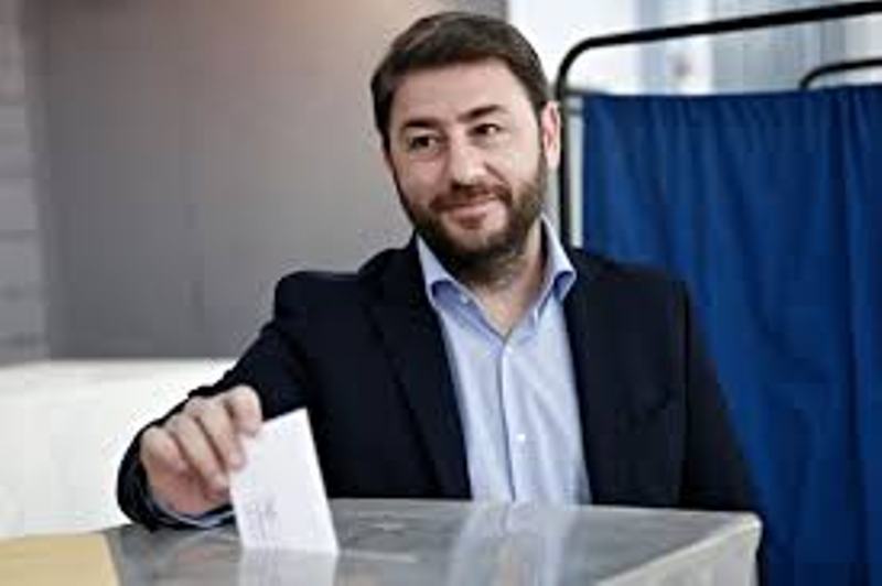 Ανδρουλάκης: Δεν πρέπει να σβήσει η φλόγα της ελπίδας που άναψε την περασμένη Κυριακή - Media