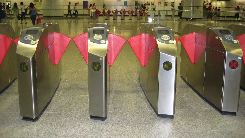 Ηλεκτρονικό εισιτήριο: Κλείνουν οι μπάρες σε μετρό και ηλεκτρικό - Media