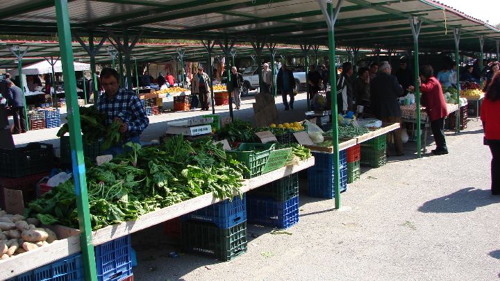 Μεγάλες αλλαγές στο υπαίθριο εμπόριο φέρνει νέο νομοσχέδιο - Media