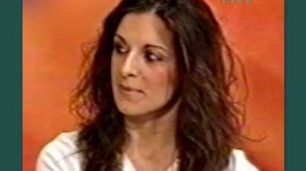 Είναι πασίγνωστη Ελληνίδα παρουσιάστρια με καθημερινή εκπομπή: Την αναγνωρίζετε; (Photo) - Media
