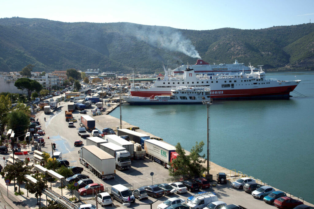Νέα απεργία από τους ναυτεργάτες: Δεμένα από το πρωί της Πέμπτης τα πλοία στα λιμάνια Κέρκυρας και Ηγουμενίτσας - Media