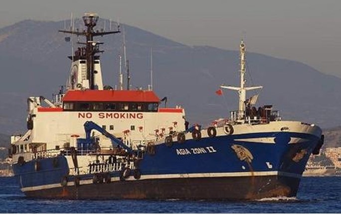 Όλα έτοιμα για την ανέλκυση του πλοίου «Αγία Ζώνη ΙΙ» (Photos) - Media