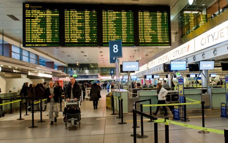 Θρίλερ στο αεροδρόμιο του Δουβλίνου: Βρέθηκε νεκρός άνδρας στις τουαλέτες - Media